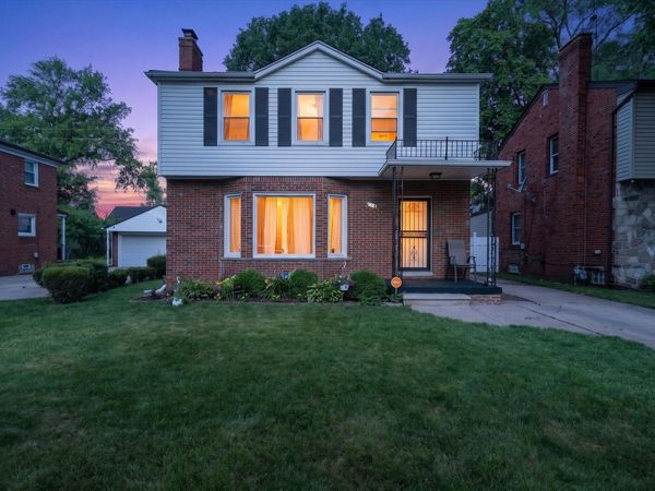 9884 W Outer Drive W, Detroit, MI 48223