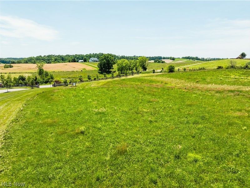 3311 Township Road 157, Sugarcreek, OH 44681 Photo 7