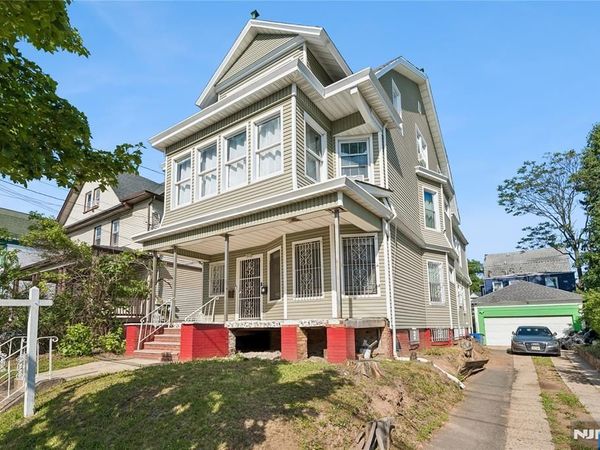 908-910 S 16th Street, NEWARK, NJ 07108