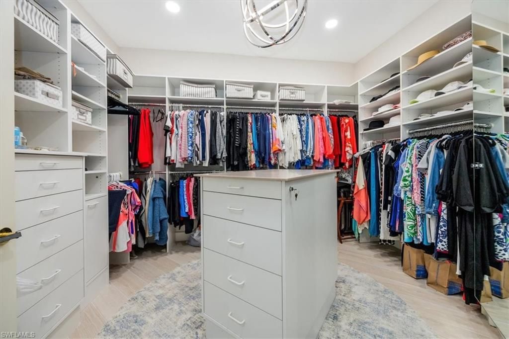 5000 Groveland Ter, Naples, FL 34119 Photo
