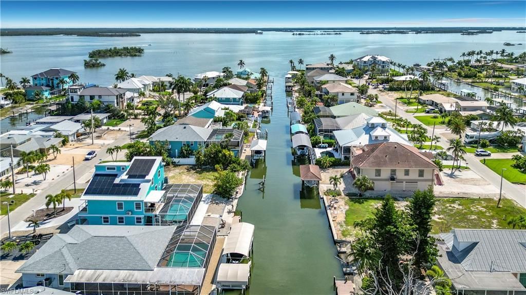 200 Curlew St, Fort Myers Beach, FL 33931 Photo