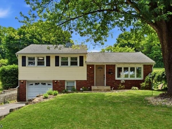 708 Franklin St, Belvidere, NJ 07823