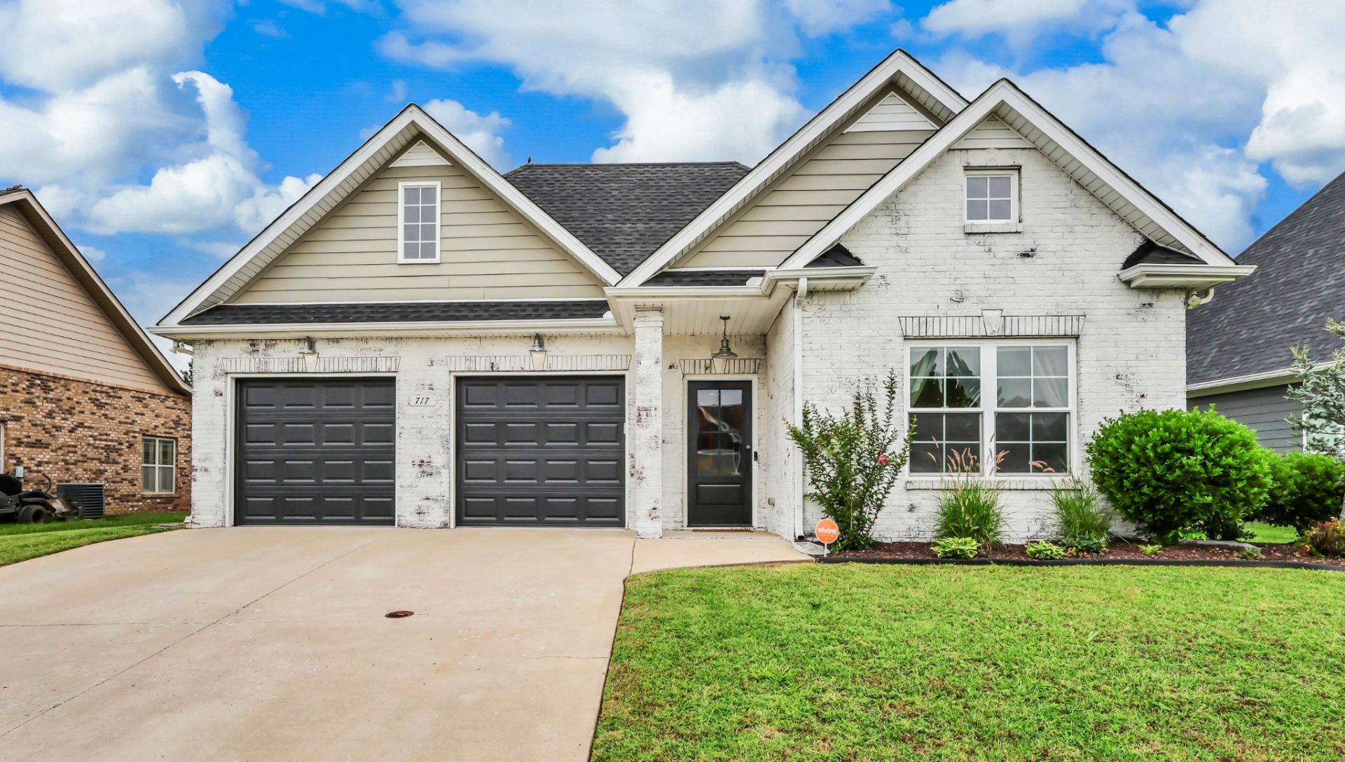 717 Valencia Dr  Clarksville, TN 37043