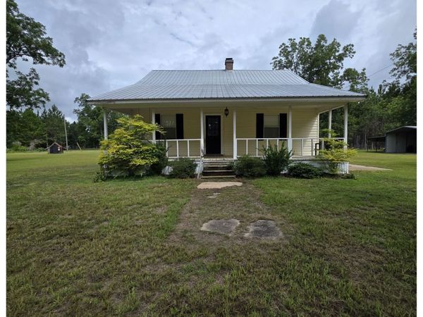 234 Robin Road, Alma, GA 31510