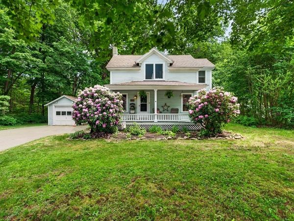 53 Central St, Ashburnham, MA 01430