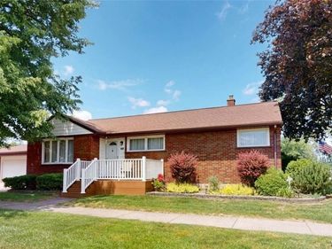 570 68th Street, Niagara Falls, NY 14304