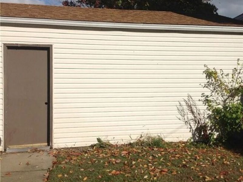 628 Maryland Avenue SW, Canton, OH 44710 Photo 3