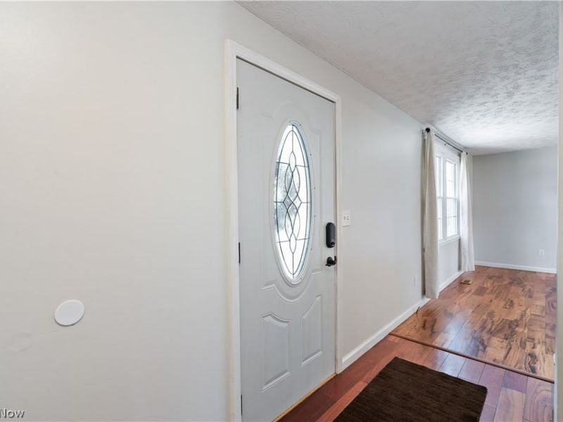 2700 Elizabeth Drive SW, Lordstown, OH 44481 Photo 2