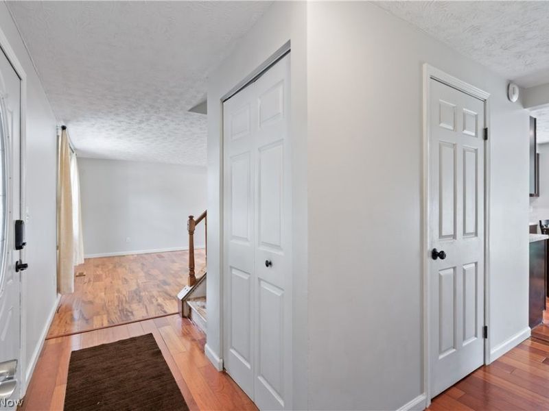 2700 Elizabeth Drive SW, Lordstown, OH 44481 Photo 3