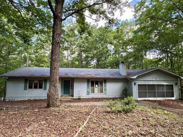 2 CULLERA Lane, Hot Springs, AR 71909