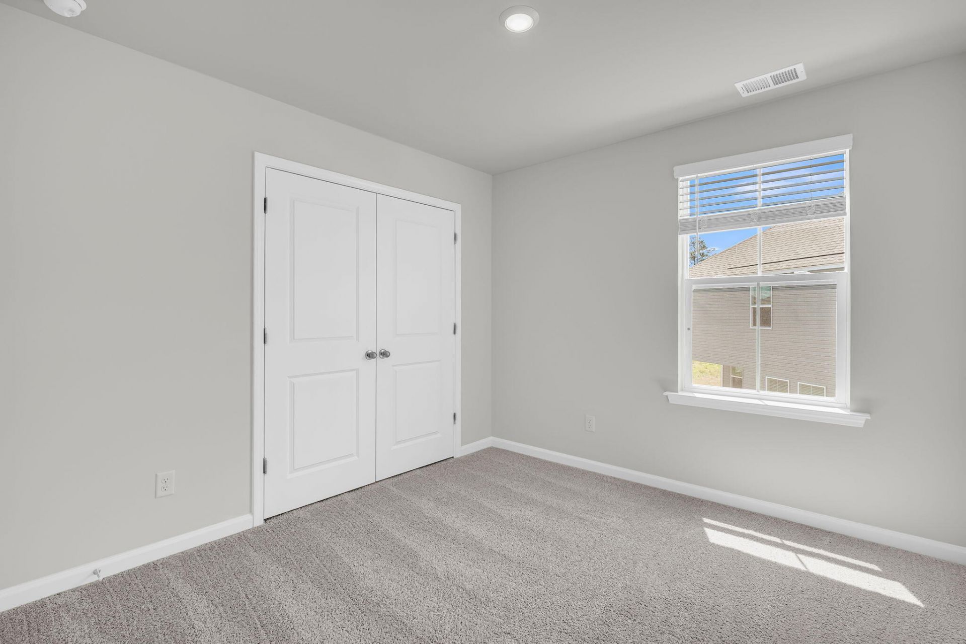 223 Hungerford Drive Photo 33