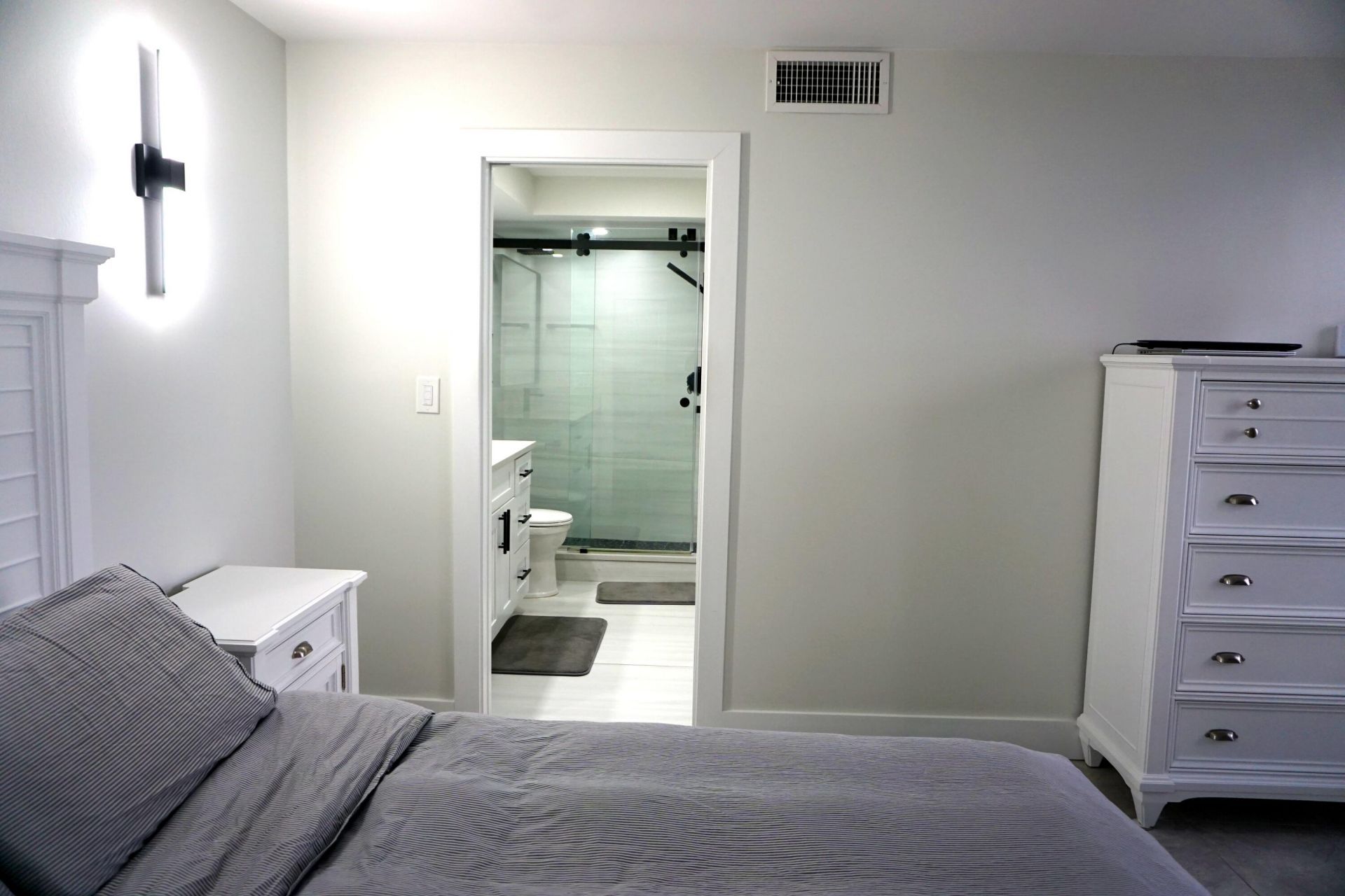 2800 N Ocean Drive, Unit B-12c, Singer Island, FL 33404 Photo