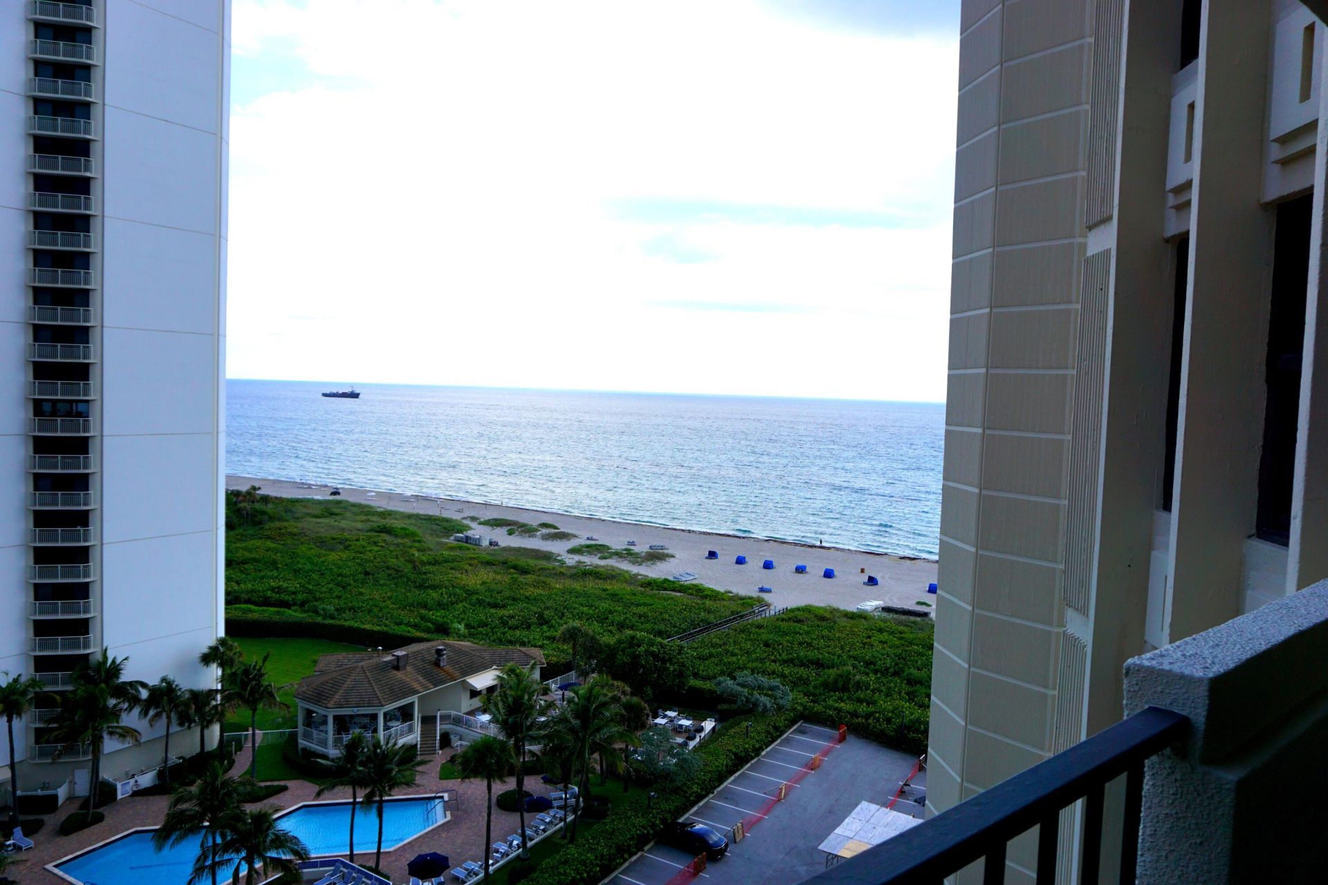 2800 N Ocean Drive, Unit B-12c, Singer Island, FL 33404 Photo
