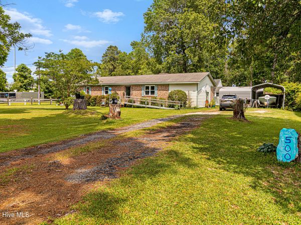 500 Maple Lane , Morehead City, NC 28557