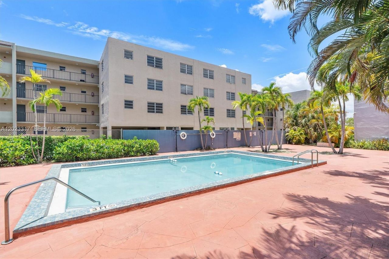 399 NW 72nd Ave, Unit 104, Miami, FL 33126 Photo
