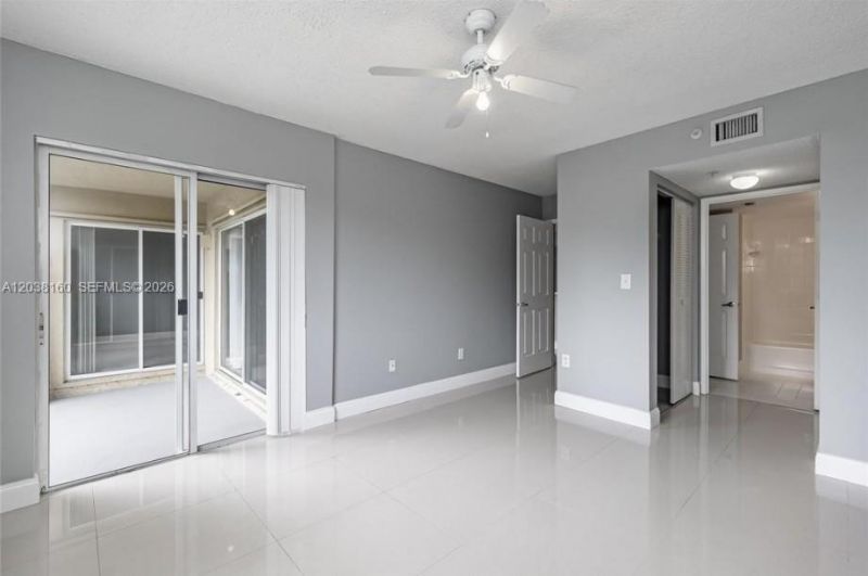 2600 S University Dr , Unit 124, Davie, FL 33328 Photo