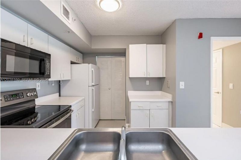 2600 S University Dr , Unit 124, Davie, FL 33328 Photo