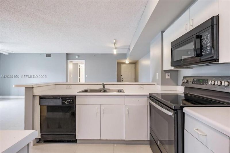 2600 S University Dr , Unit 124, Davie, FL 33328 Photo