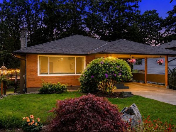 1299 Camrose Cres , Saanich, BC V8P 1N6
