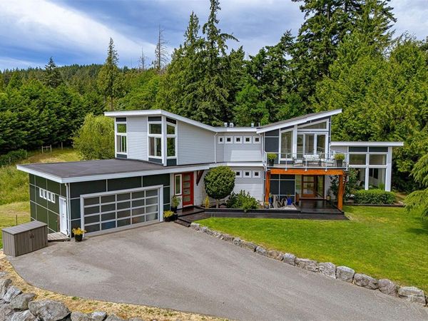 4772 Rocky Point Rd, Metchosin, BC V9C 4G1
