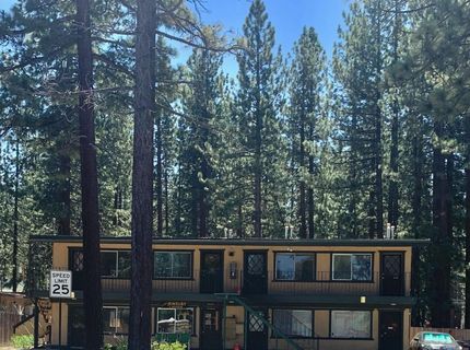 1017 Carson Avenue, South Lake Tahoe, CA 96150 Photo