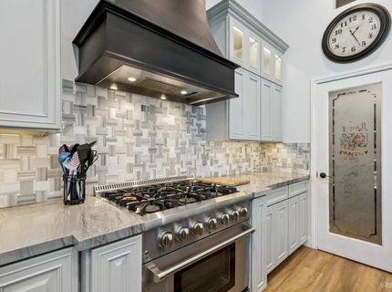 842 San Francisco Avenue, South Lake Tahoe, CA 96150 Photo