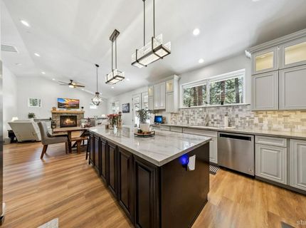 842 San Francisco Avenue, South Lake Tahoe, CA 96150 Photo