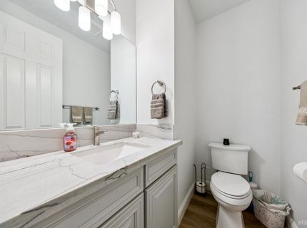 842 San Francisco Avenue, South Lake Tahoe, CA 96150 Photo