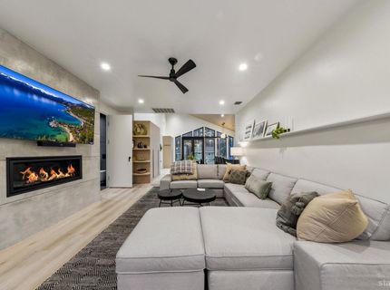 1110 Charles Avenue, South Lake Tahoe, CA 96150 Photo