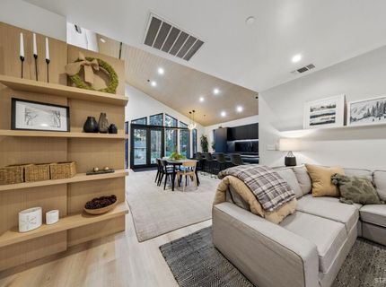 1110 Charles Avenue, South Lake Tahoe, CA 96150 Photo