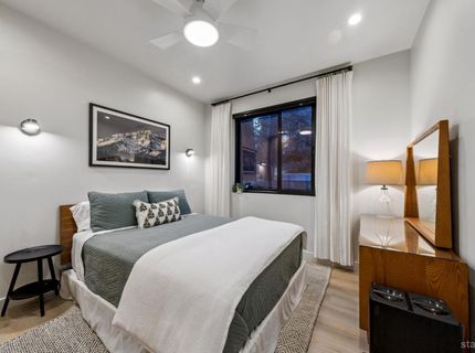 1110 Charles Avenue, South Lake Tahoe, CA 96150 Photo