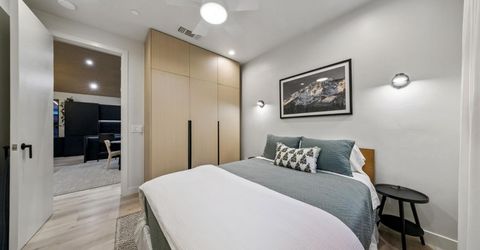 1110 Charles Avenue, South Lake Tahoe, CA 96150 Photo