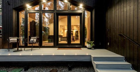 1110 Charles Avenue, South Lake Tahoe, CA 96150 Photo