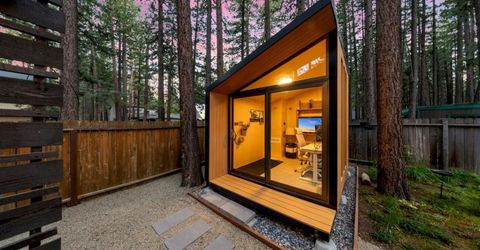 1110 Charles Avenue, South Lake Tahoe, CA 96150 Photo
