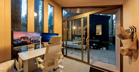 1110 Charles Avenue, South Lake Tahoe, CA 96150 Photo