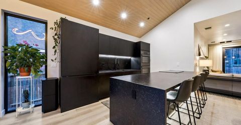1110 Charles Avenue, South Lake Tahoe, CA 96150 Photo