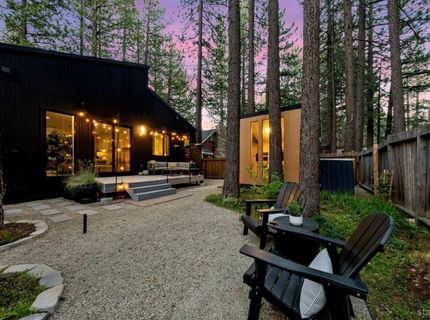 1110 Charles Avenue, South Lake Tahoe, CA 96150 Photo