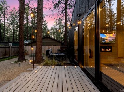 1110 Charles Avenue, South Lake Tahoe, CA 96150 Photo