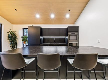 1110 Charles Avenue, South Lake Tahoe, CA 96150 Photo