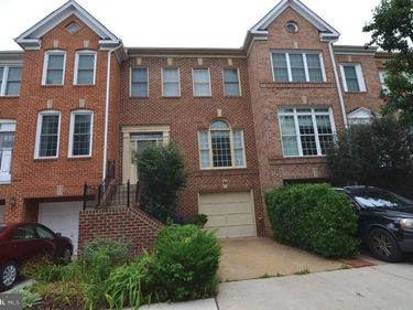 8173 BOSS STREET, VIENNA, VA 22182