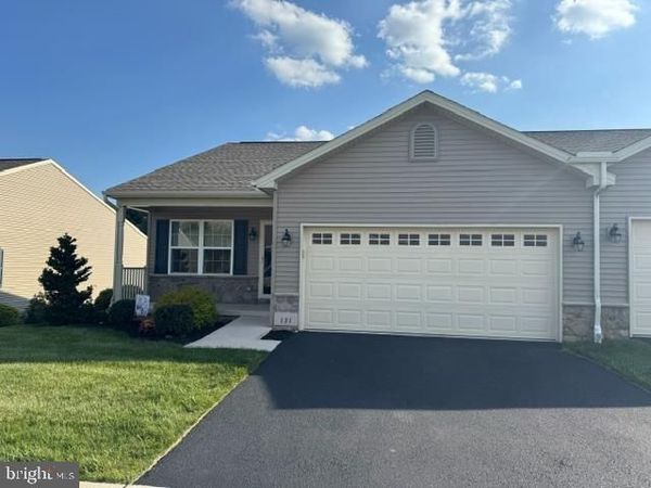 131 PALOMINO WAY , Unit 232, RED LION, PA 17356
