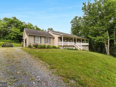 8160 NORTHWESTERN PIKE , GORE, VA 22637