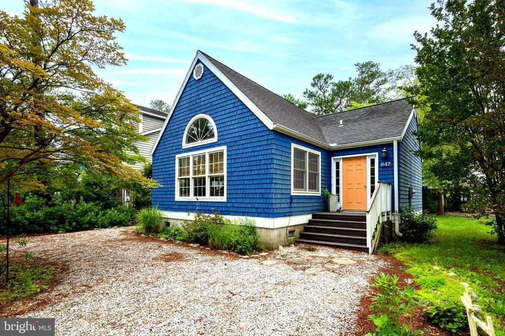 647 Evans Avenue, Bethany Beach, DE 19930 Main Photo