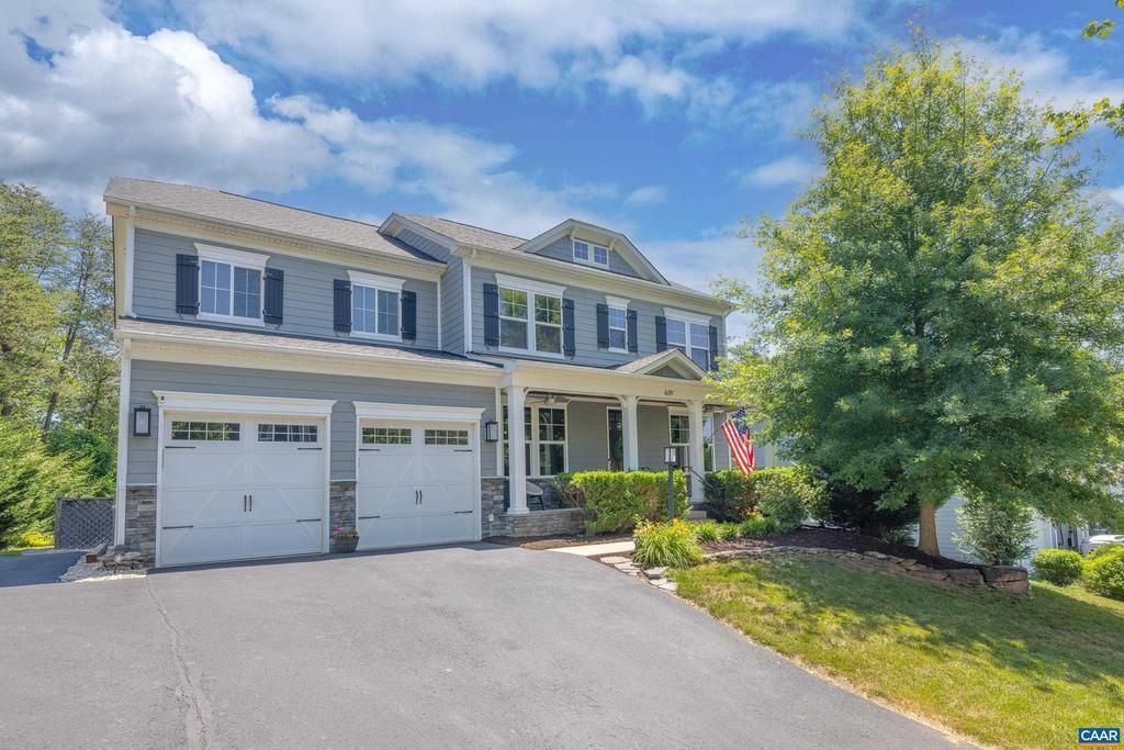 639 Jonna St, Crozet, VA 22932 Main Photo