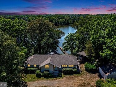 577 MELROSE ROAD, LOTTSBURG, VA 22511