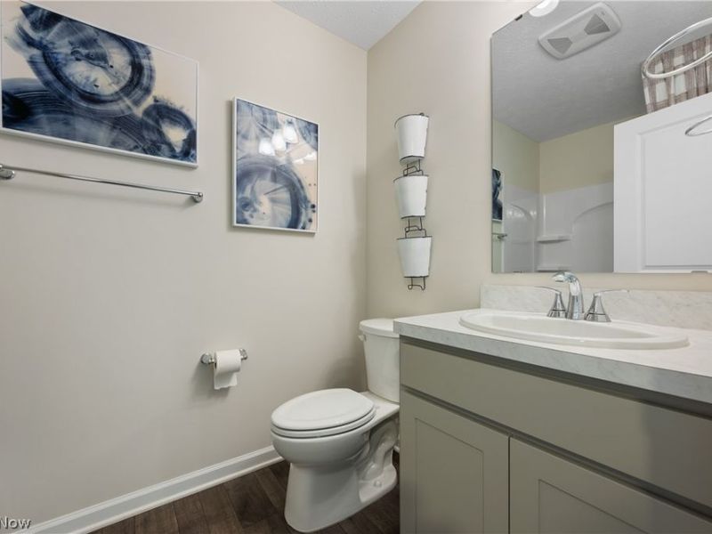 1357 Maple Grove Lane , Uniontown, OH 44685 Photo 22