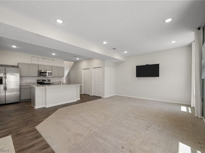 1357 Maple Grove Lane , Uniontown, OH 44685 Photo 5