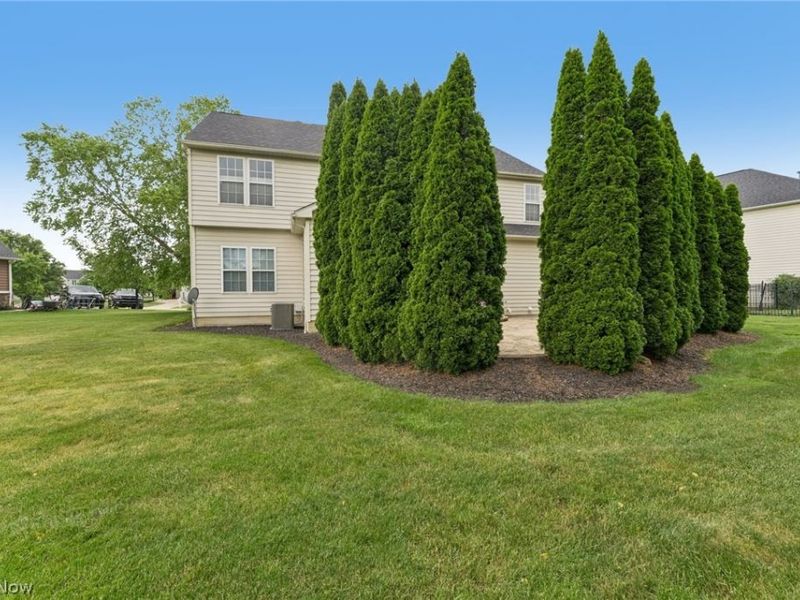 33318 Vintage Circle , Avon, OH 44011 Photo 36