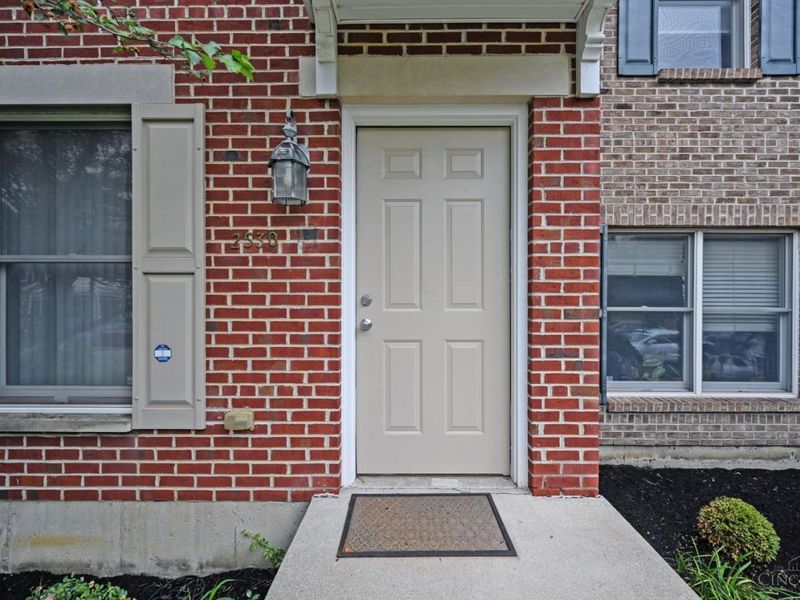 2530 Hackberry Street, Cincinnati, OH 45206 Photo 3
