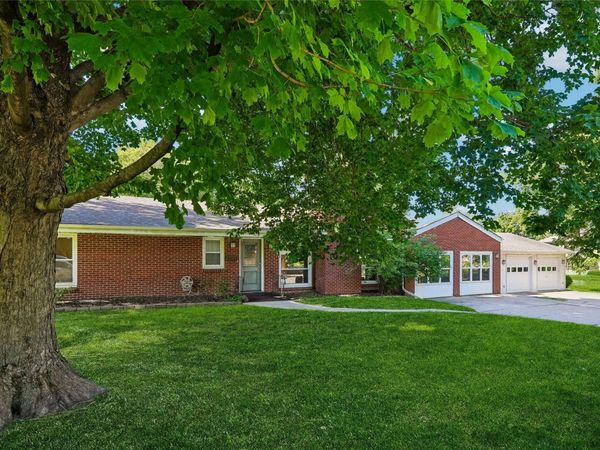 7218 Colby Avenue, Windsor Heights, IA 50324